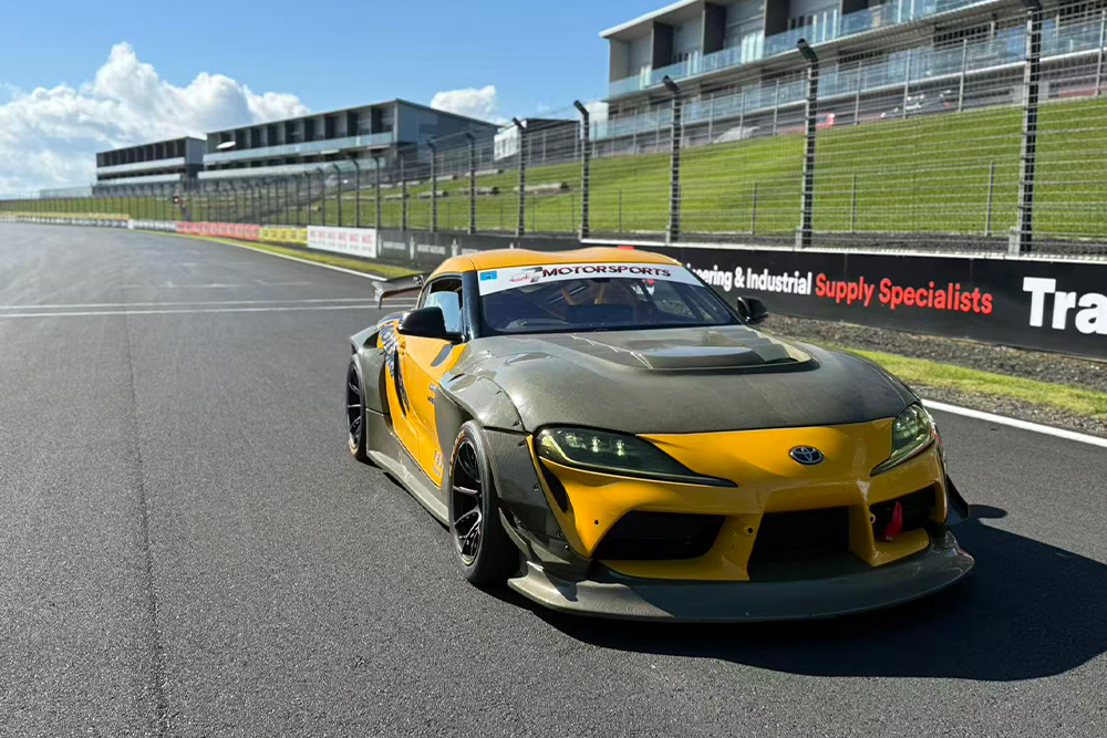 【新西兰案例分享】丰田 SUPRA R680A+R680R+380mm碳陶盘/陶瓷涂层柠檬黄卡钳